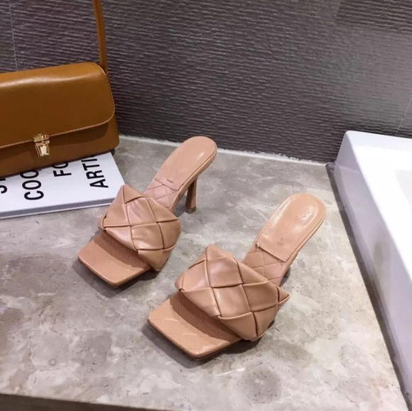 Summer sandal - Picture 4 of 7